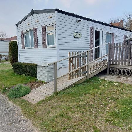 Bungalow 4 Voire 6 Personnes Bray Dunes A 300 Metres De La Plage Buitenkant foto